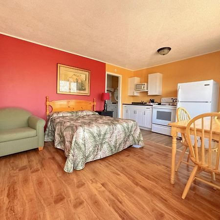 Fair Isle Motel シャーロットタウン エクステリア 写真